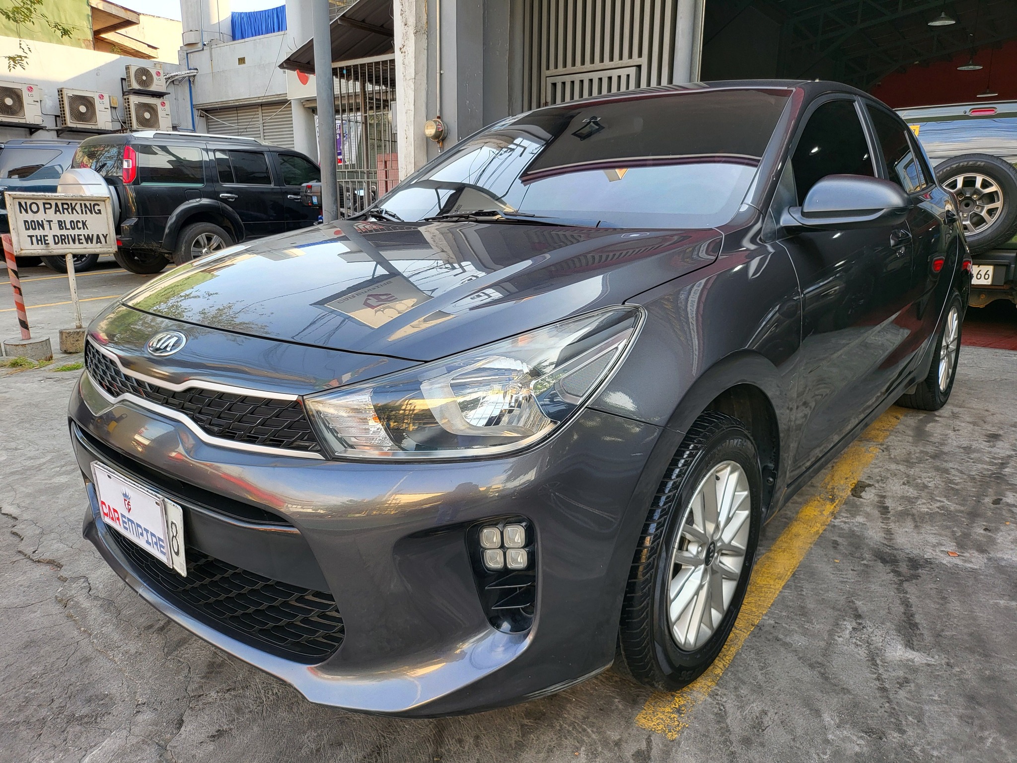 Second.hand Kia Car For Sale in Las Piñas City